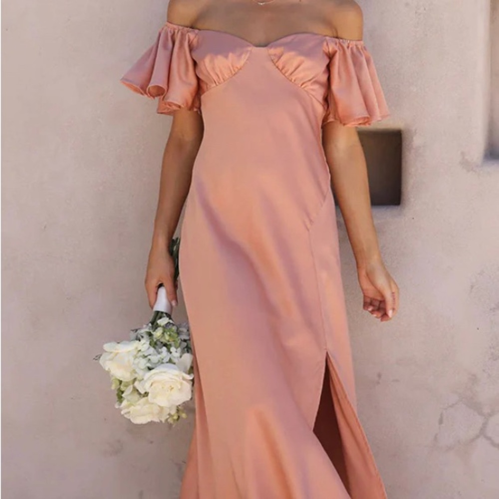 Billy J Louisa Dress in Peach